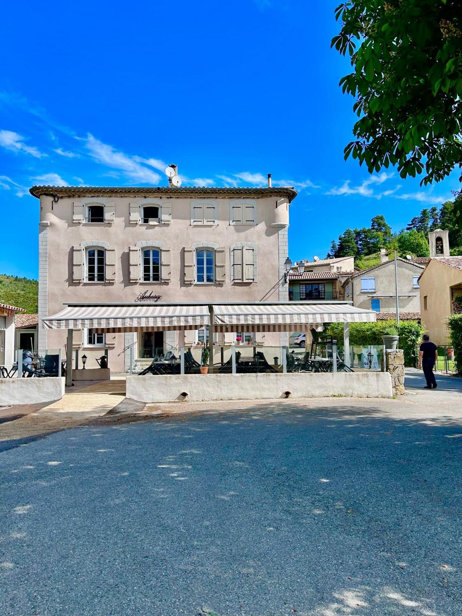 Auberge Du Bourguet Brenon Экстерьер фото