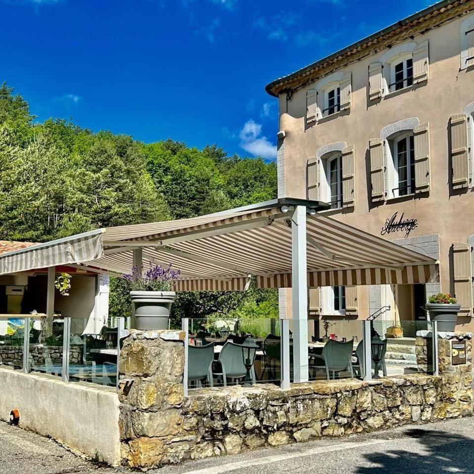 Auberge Du Bourguet Brenon Экстерьер фото